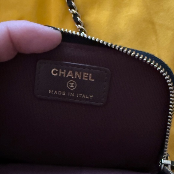 Chanel Black Quilted Crossbody Phone Pouch with Chain Strap- Lambskin Leather! - Picture 9 of 16